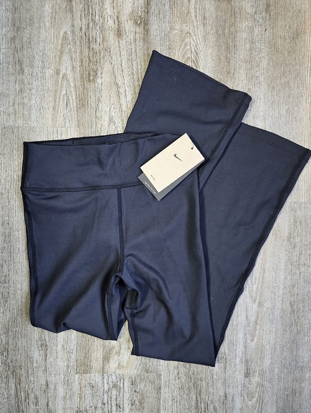 Nike Girls' Dri-FIT One Flare Leggings